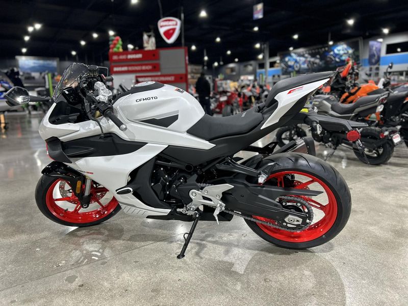 2025 CFMOTO 450SS Image 20