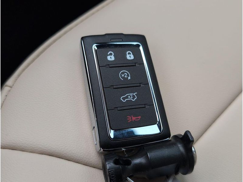 New 2026 Jeep Grand Cherokee Limited 4x2Image 21