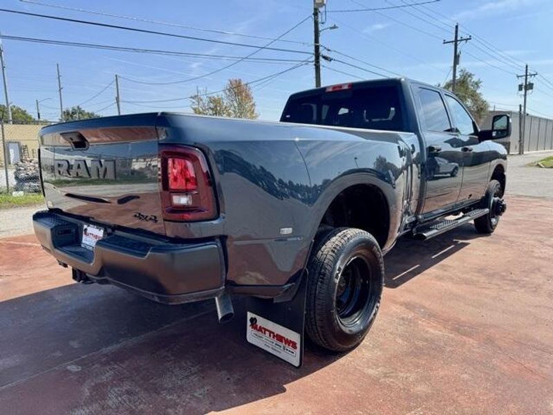 2026 Ram 3500 Tradesman photo 5