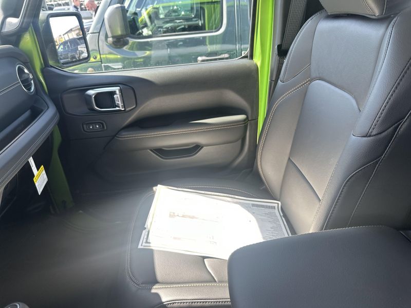 2025 Jeep Gladiator Sport S 4x4Image 27