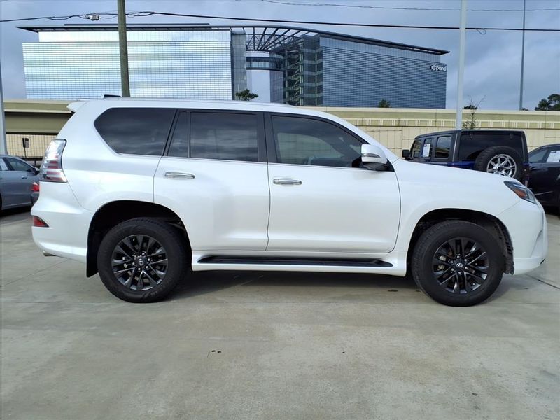 Used 2020 Lexus GX 460Image 5
