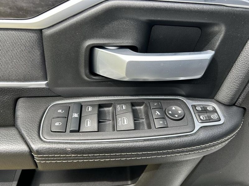 2024 Ram 2500 Big Horn photo 16