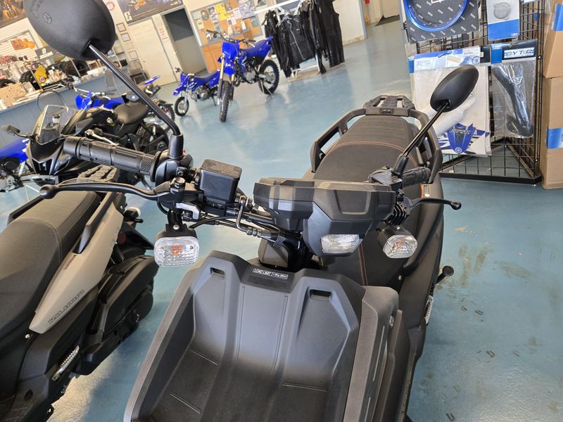 2025 Yamaha ZUMA 125 MATTE BLACK Image 16