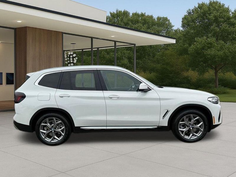 Used 2023 BMW X3 sDrive30iImage 7