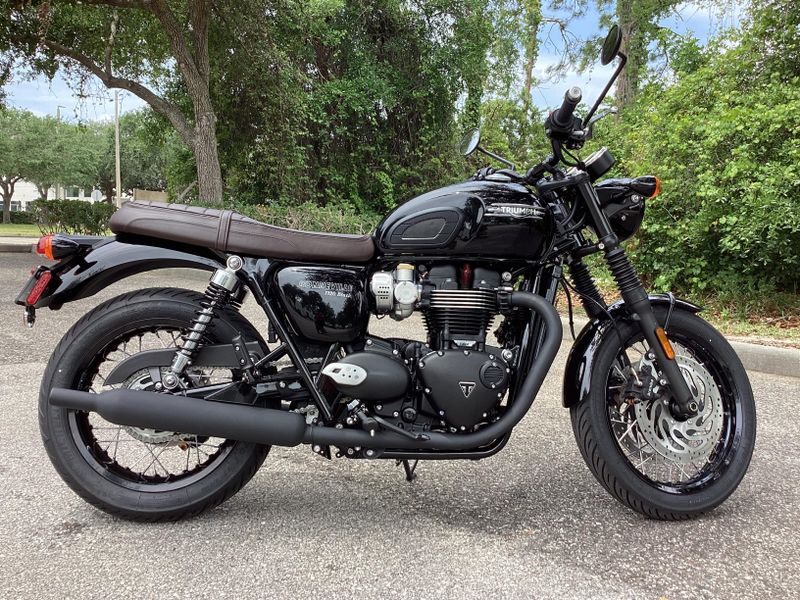 2025 Triumph Bonneville T120