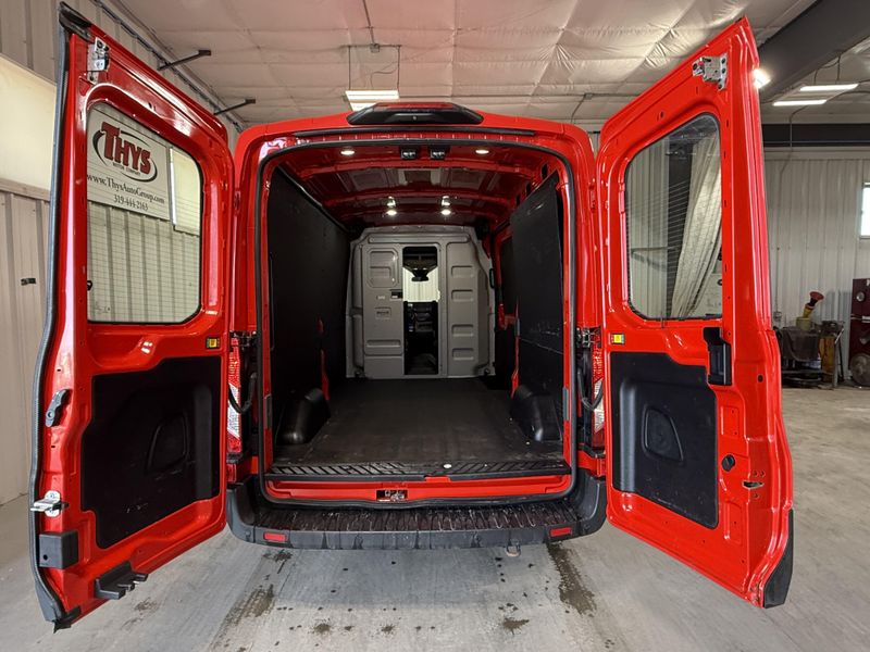 Used 2021 Ford Transit Cargo Van Image 5