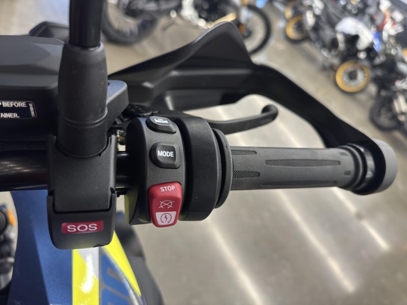 2026 BMW F 800 GS - GRAVITY BLUE METALLIC - LOWERED - SALE PENDING 