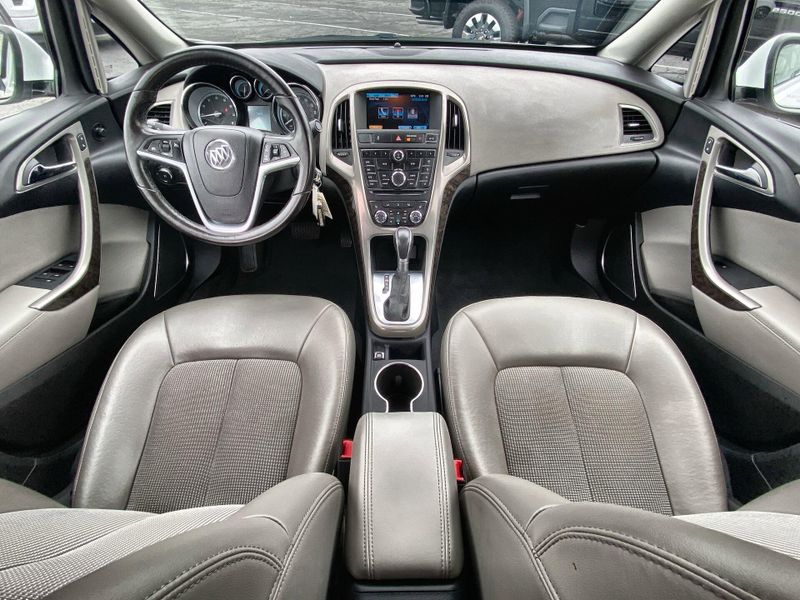 2017 Buick Verano Sport TouringImage 19
