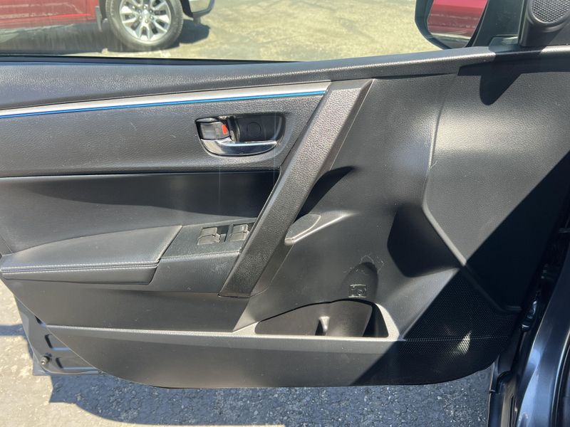 2014 Toyota Corolla SImage 7