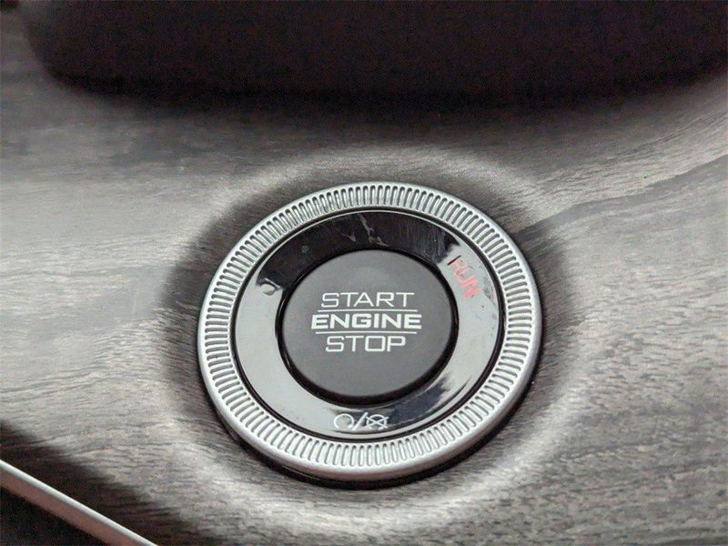 2023 Jeep Grand Cherokee Limited 4x4Image 28