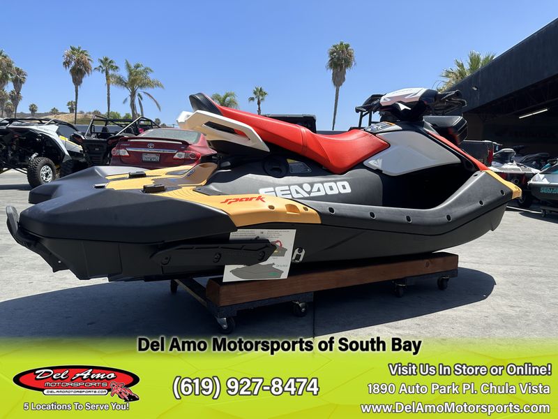 2024 Sea-Doo SPARK FOR 2 (SOUND SYSTEM) Image 3