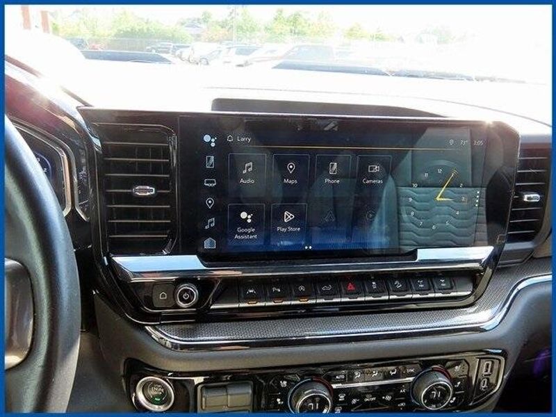 2022 Chevrolet Silverado 1500 ZR2 photo 16