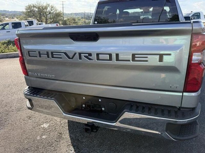 2023 Chevrolet Silverado 1500 LT photo 14