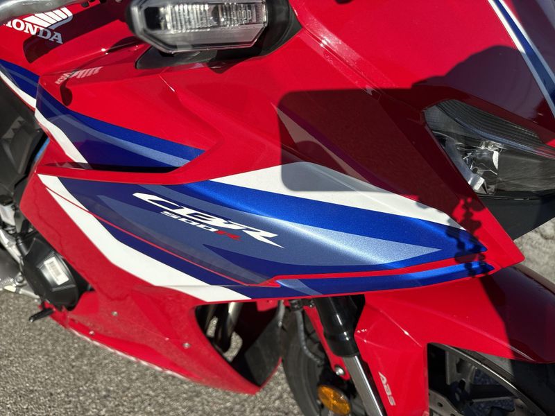 Used 2025 Honda CBR500R Image 15