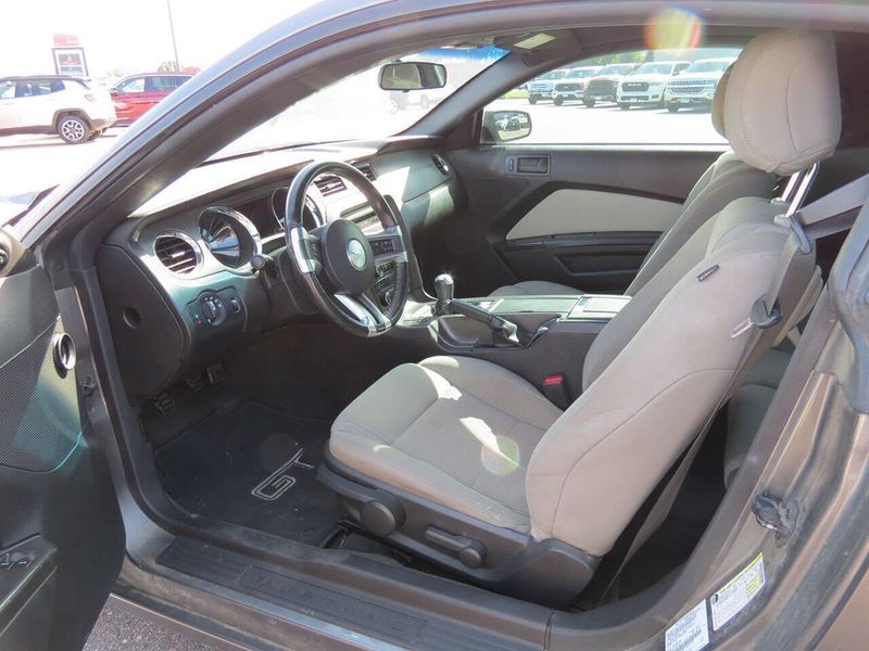 Used 2013 Ford Mustang GT 2dr FastbackImage 8