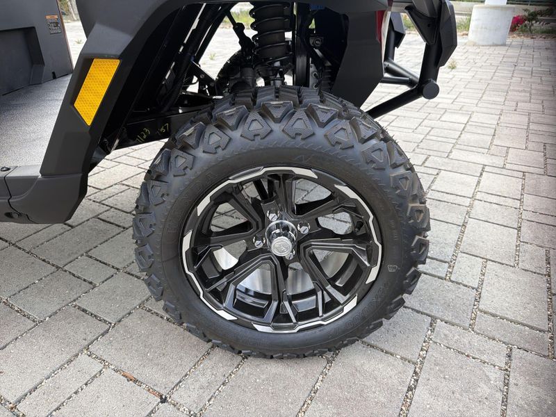 New 2025 Kawasaki NAV 4E LIMITED Image 19