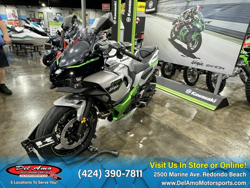 2024 Kawasaki NINJA 7 HYBRID ABSImage 27