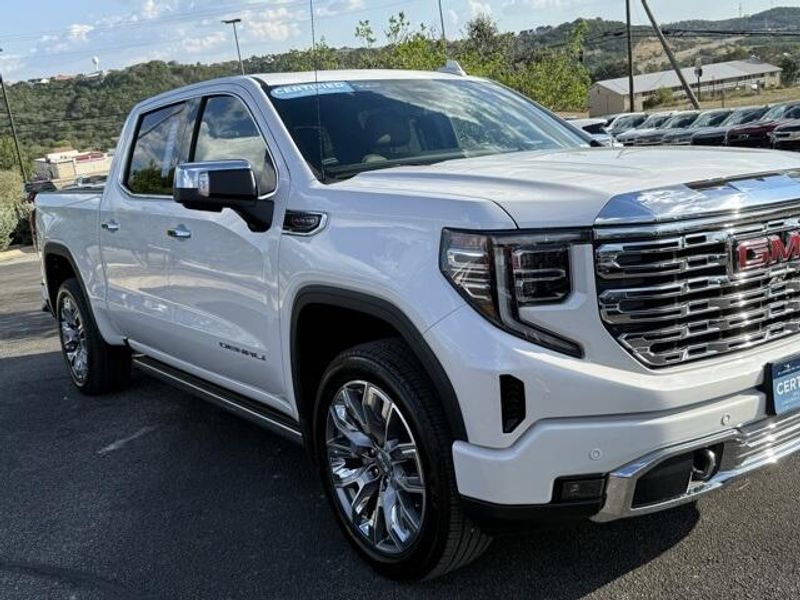 2024 Gmc Sierra 1500 Denali photo 3