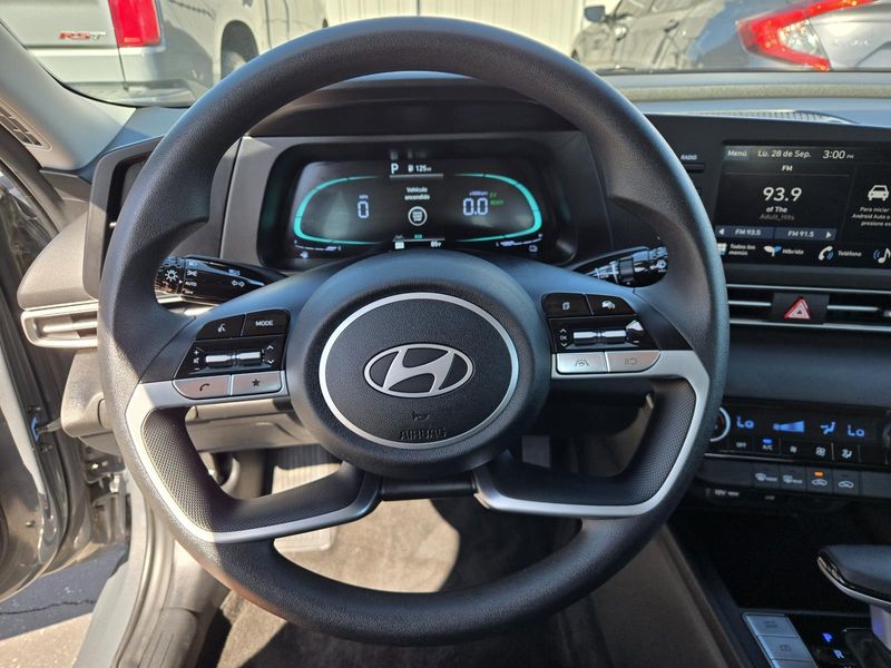 Used 2026 Hyundai Elantra Hybrid Blue Sedan