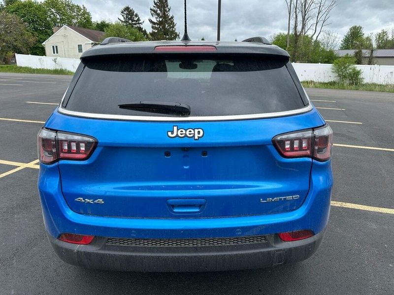 2025 Jeep Compass Limited 4x4Image 9