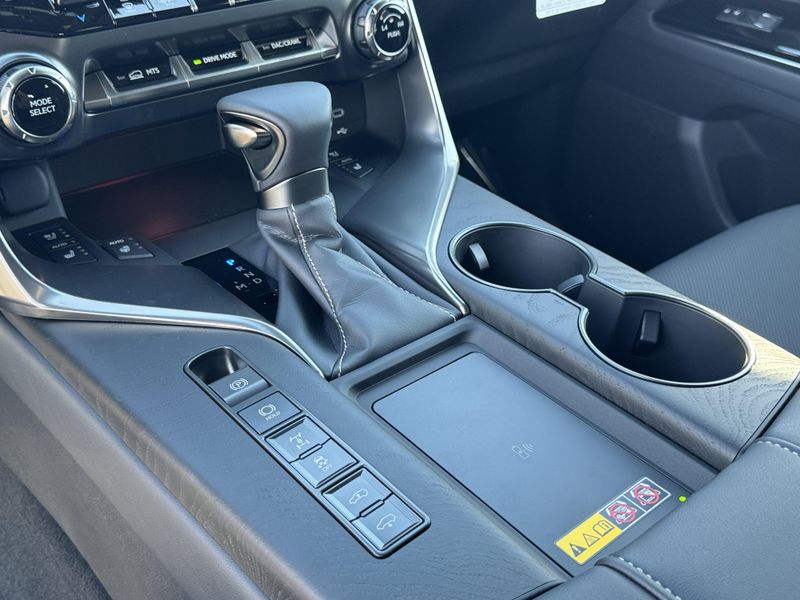 New 2026 Lexus LX 600 LuxuryImage 28