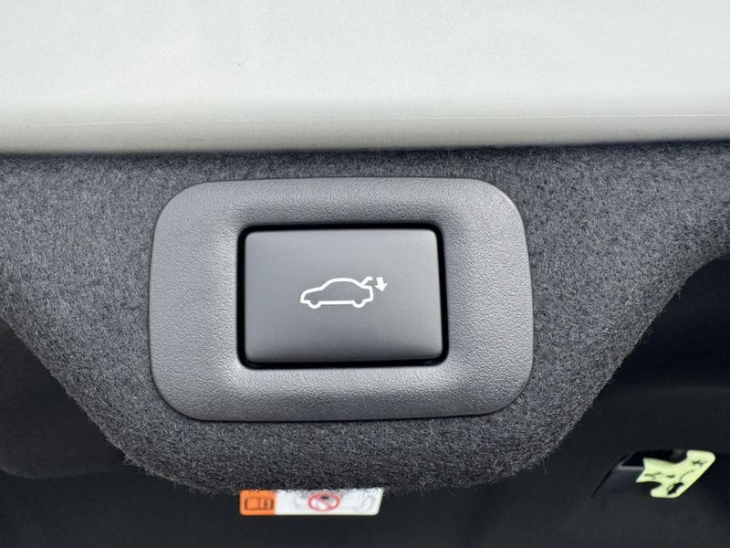 New 2026 Lexus ES 350h Premium+Image 16