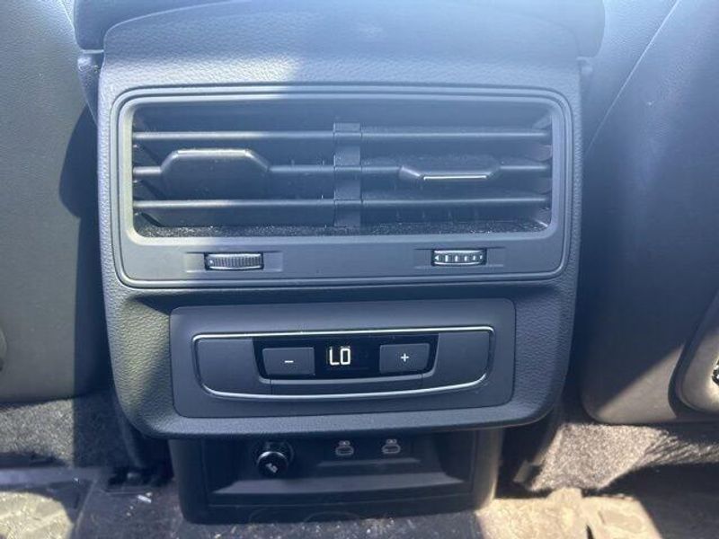 Used 2023 Audi Q7 Premium