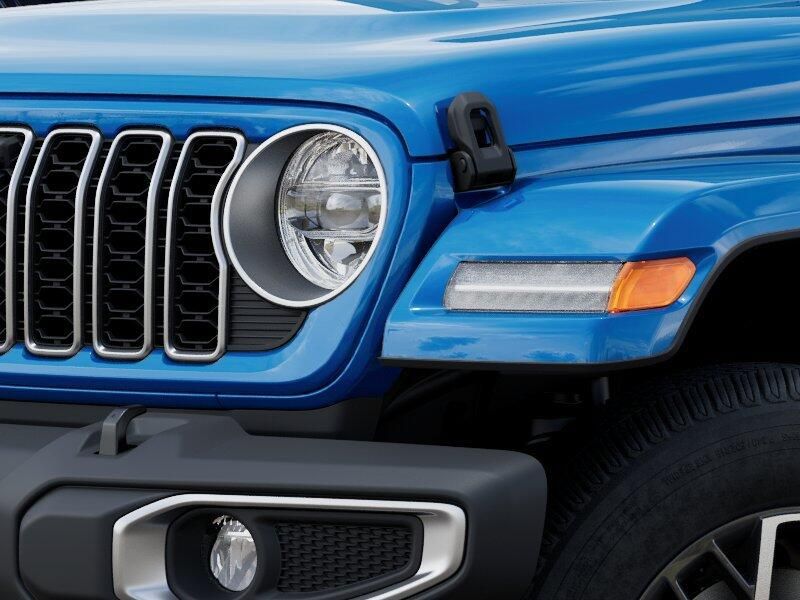 New 2026 Jeep Wrangler 4-door SaharaImage 10