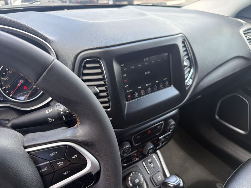 Used 2021 Jeep Compass LatitudeImage 36
