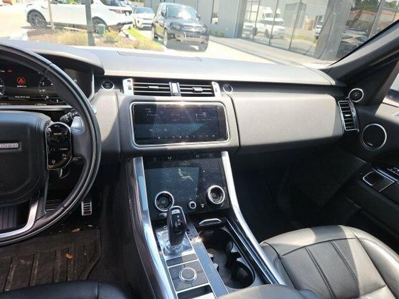 2022 Land Rover Range Rover Sport HSE Silver Edition