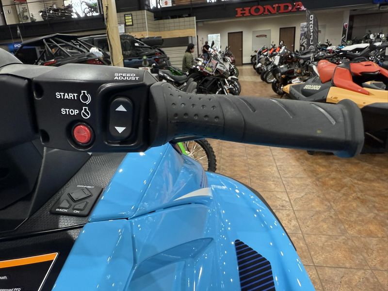 New 2025 Yamaha VX DELUXE Image 9