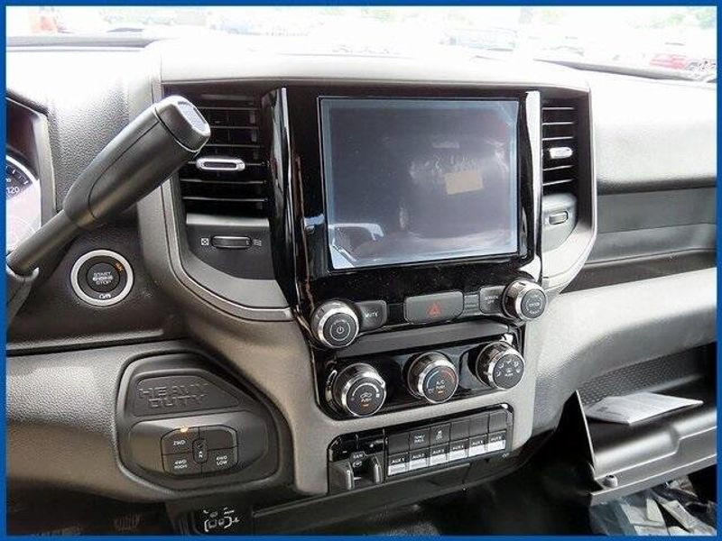 New 2025 RAM 2500 TradesmanImage 15