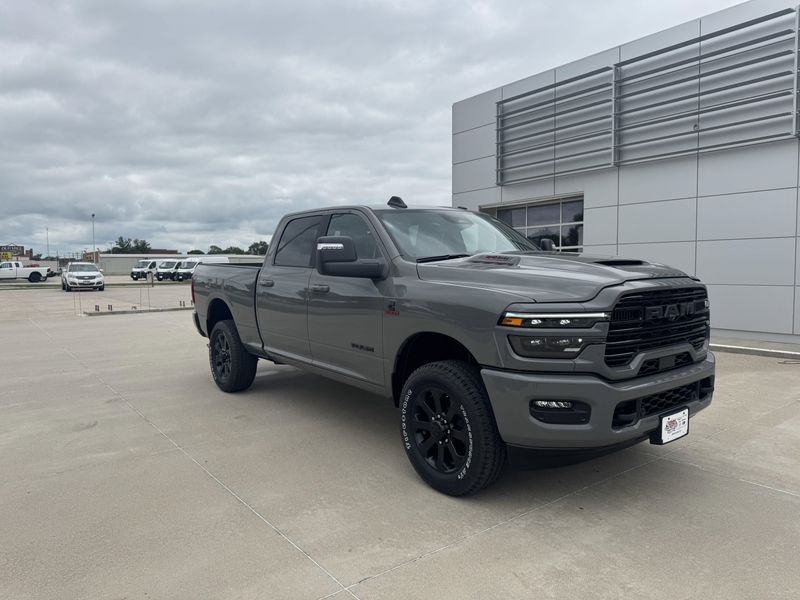 New 2025 RAM 2500 LaramieImage 2