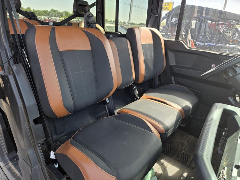 USED 2026 CAN-AM SSV DEF MAX TEXCAB 65 HD11 BK HB 26 LIMITED HD11 Image 19