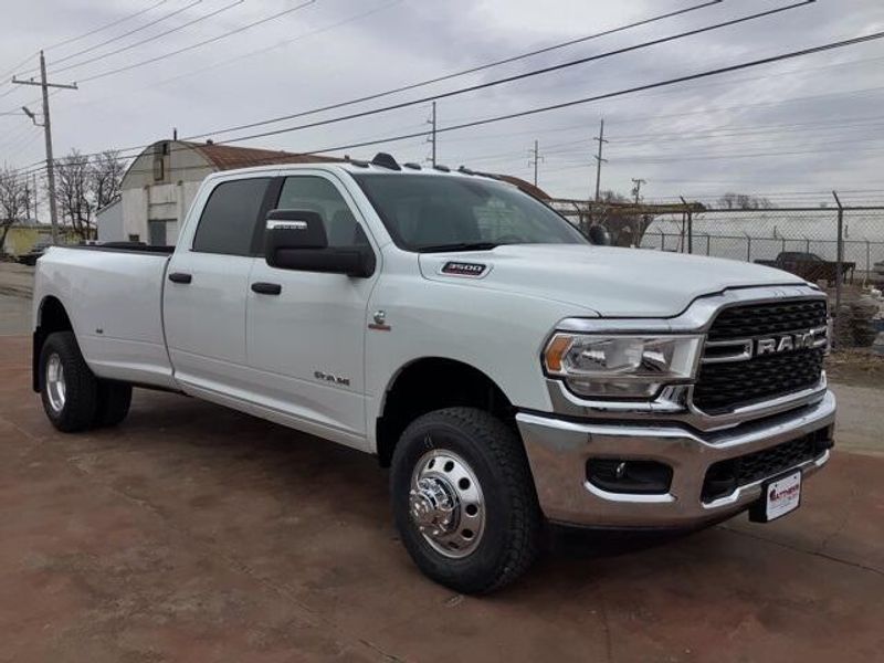 2024 RAM 3500 Big Horn Crew Cab 4x4 8