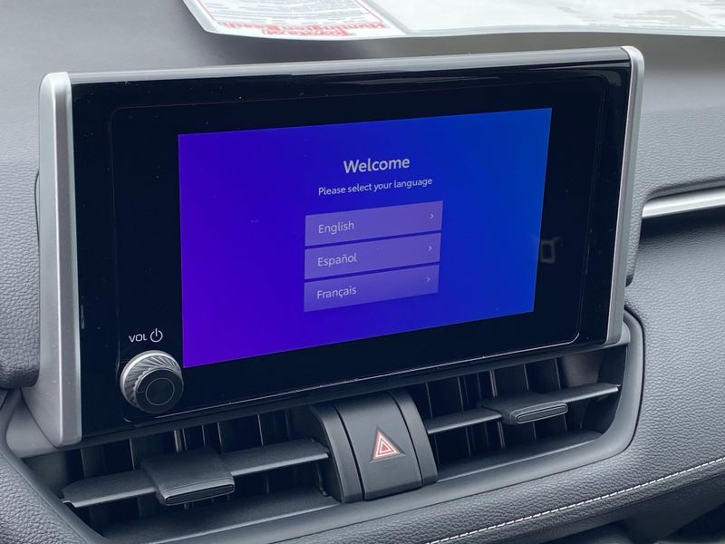 New 2025 Toyota RAV4 Hybrid XLEImage 15