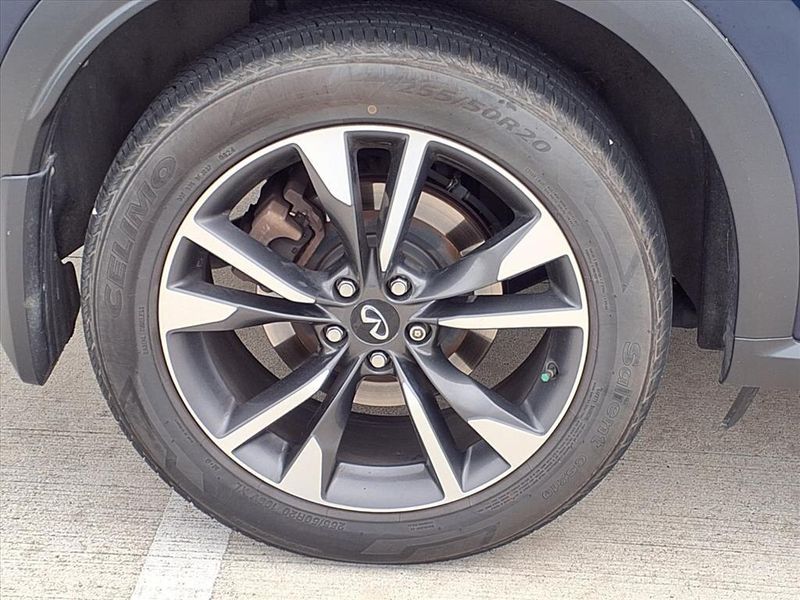 Used 2022 INFINITI QX60 LuxeImage 6