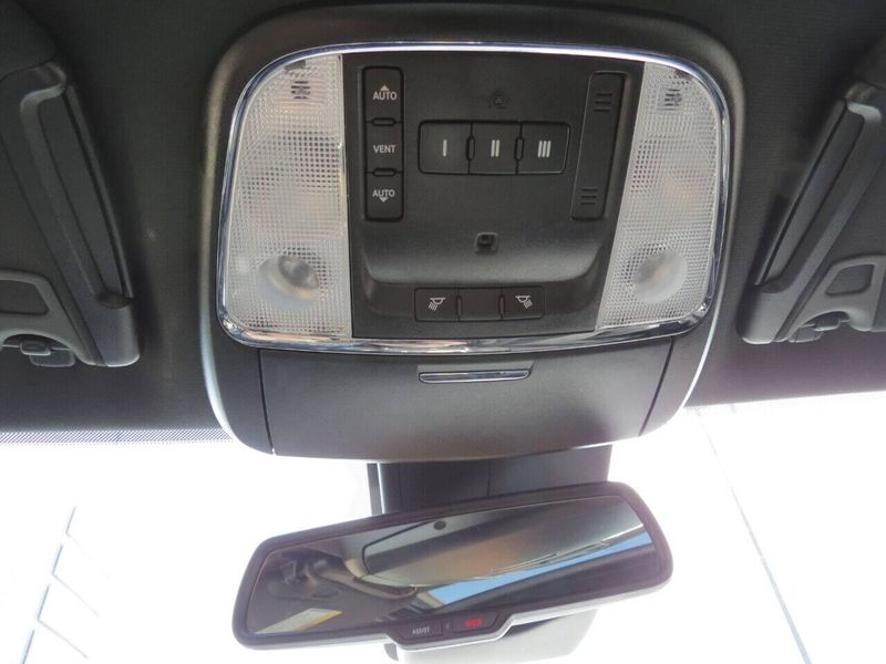 Used 2018 Dodge Charger GT Plus AWD 4dr SedanImage 24