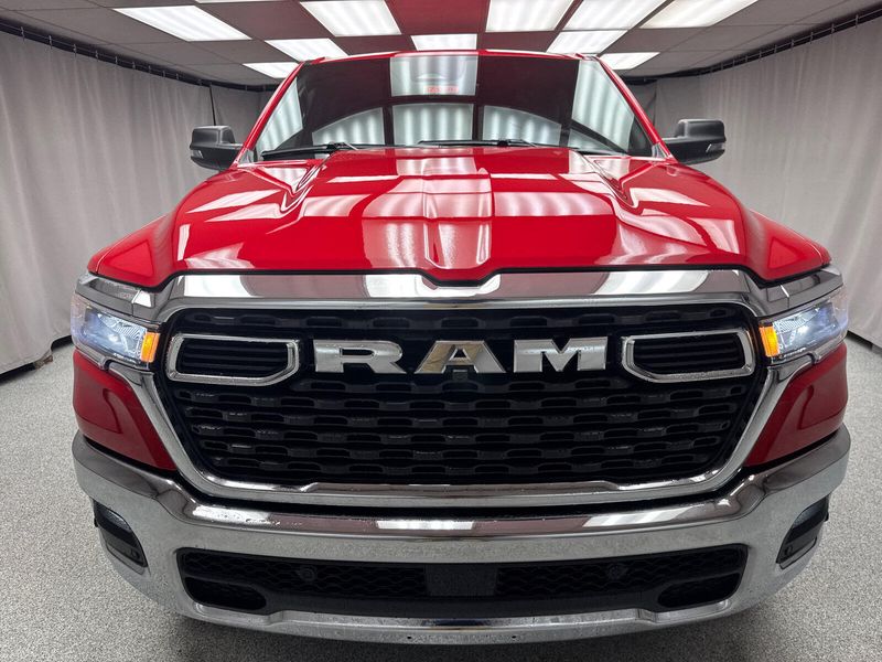 2025 RAM 1500 Big Horn Crew Cab 4x4 5