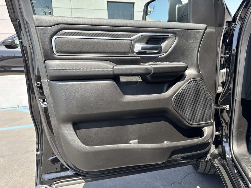 New 2026 RAM 1500 Big Horn Crew Cab 4x4 5'7' Box