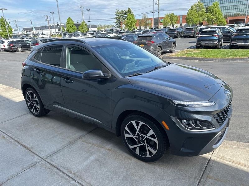 2022 Hyundai Kona LimitedImage 3