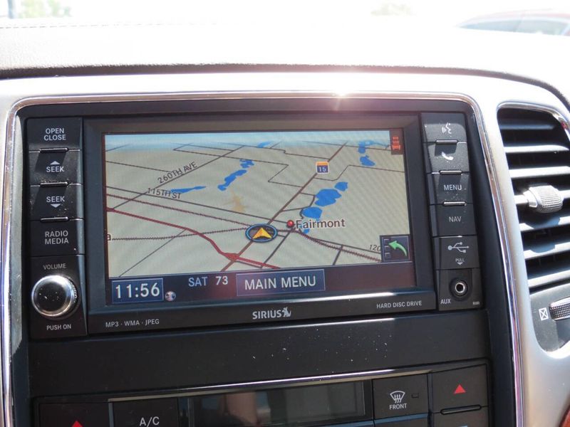 Used 2012 Jeep Grand Cherokee Overland 4x4 4dr SUVImage 16