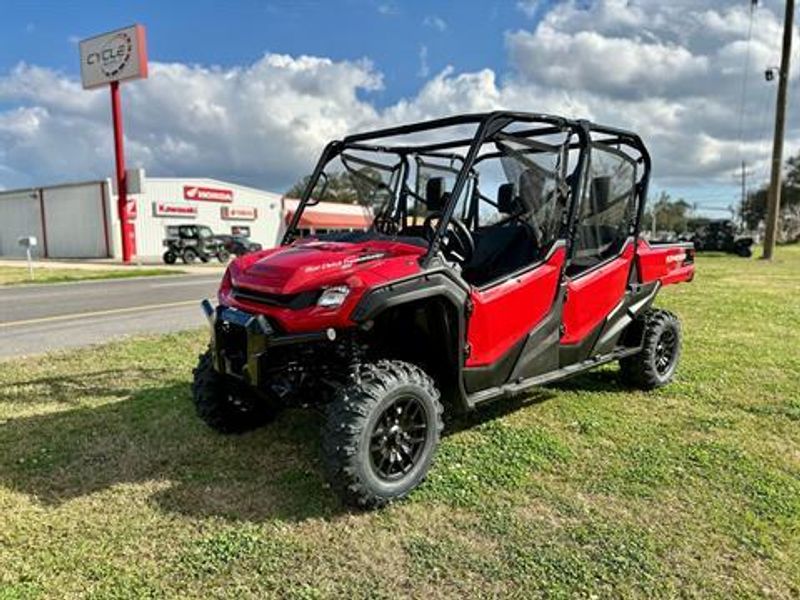 NEW 2025 HONDA PIONEER 10006 DELUXE Image 2