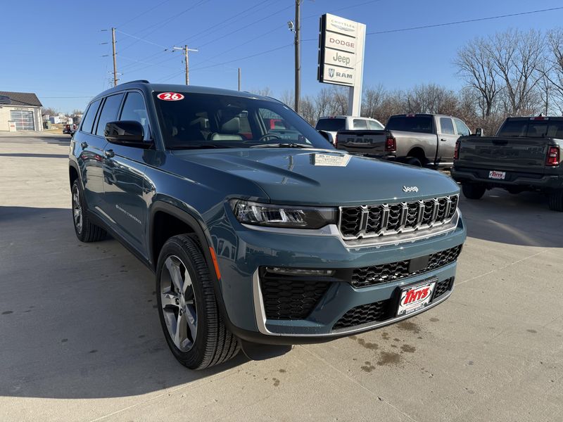 New 2026 Jeep Grand Cherokee L Limited 4x4Image 43