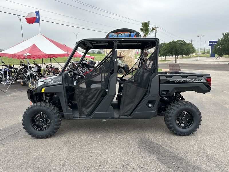 2025 Polaris RANGER CREW XP 1000 PREMIUM ONYX BLACKImage 9