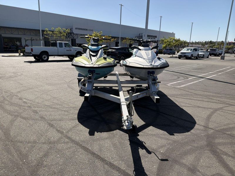 New 2023 Sea-Doo MOVE II AL Image 12