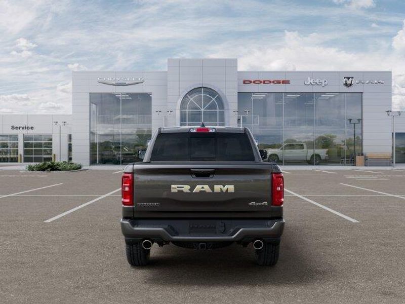 New 2027 RAM 1500 Big Horn Crew Cab 4x4 5