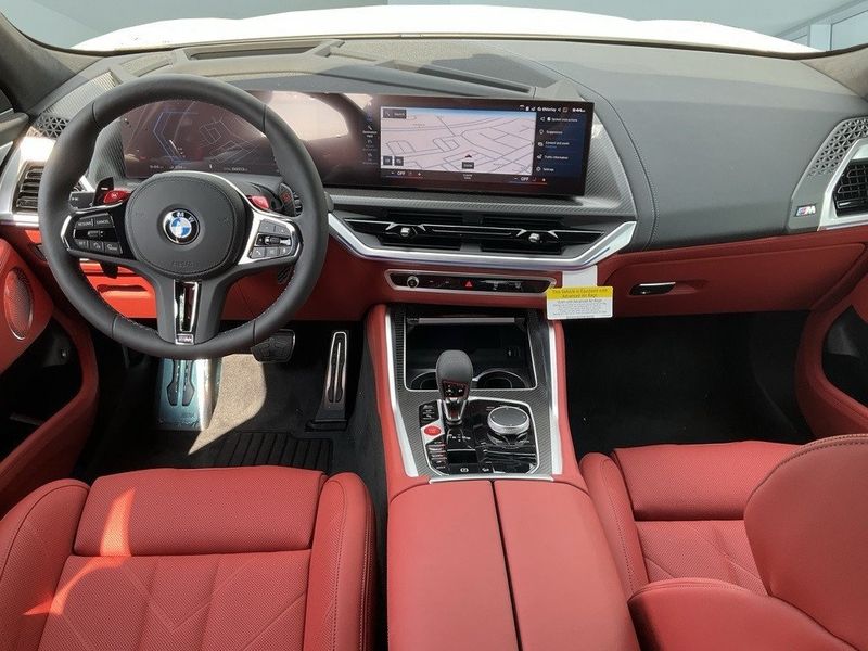 2024 BMW XM BaseImage 28