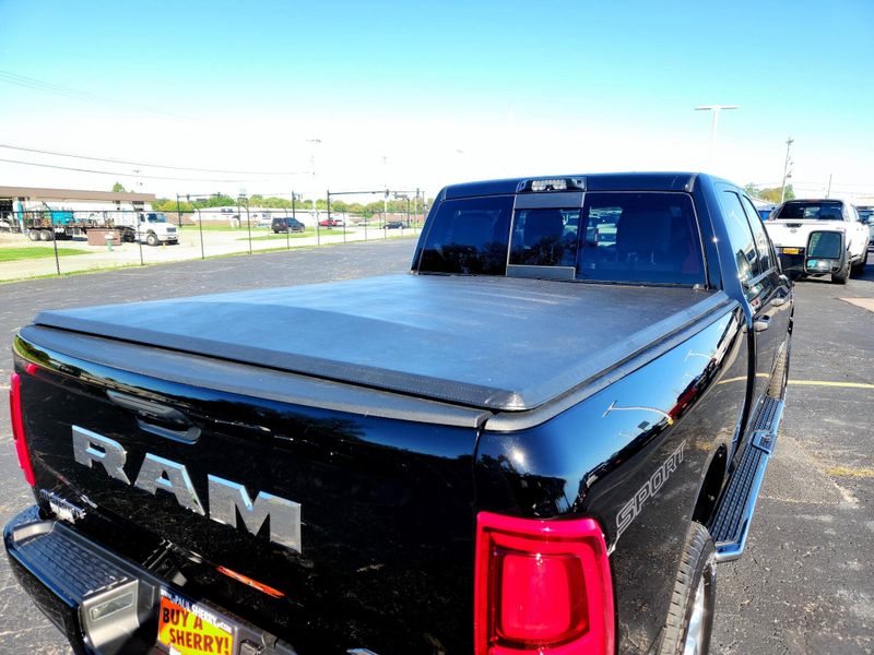New 2027 RAM 2500 Big Horn Crew Cab 4x4 6'4' Box