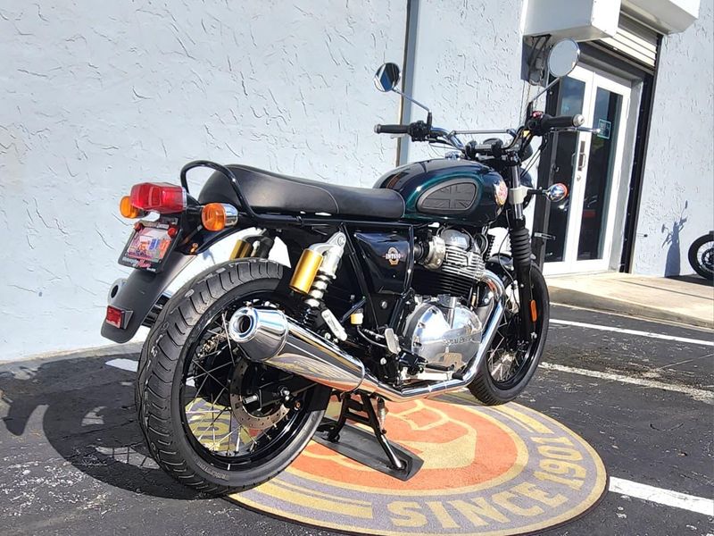 2024 Royal Enfield INT 650Image 13
